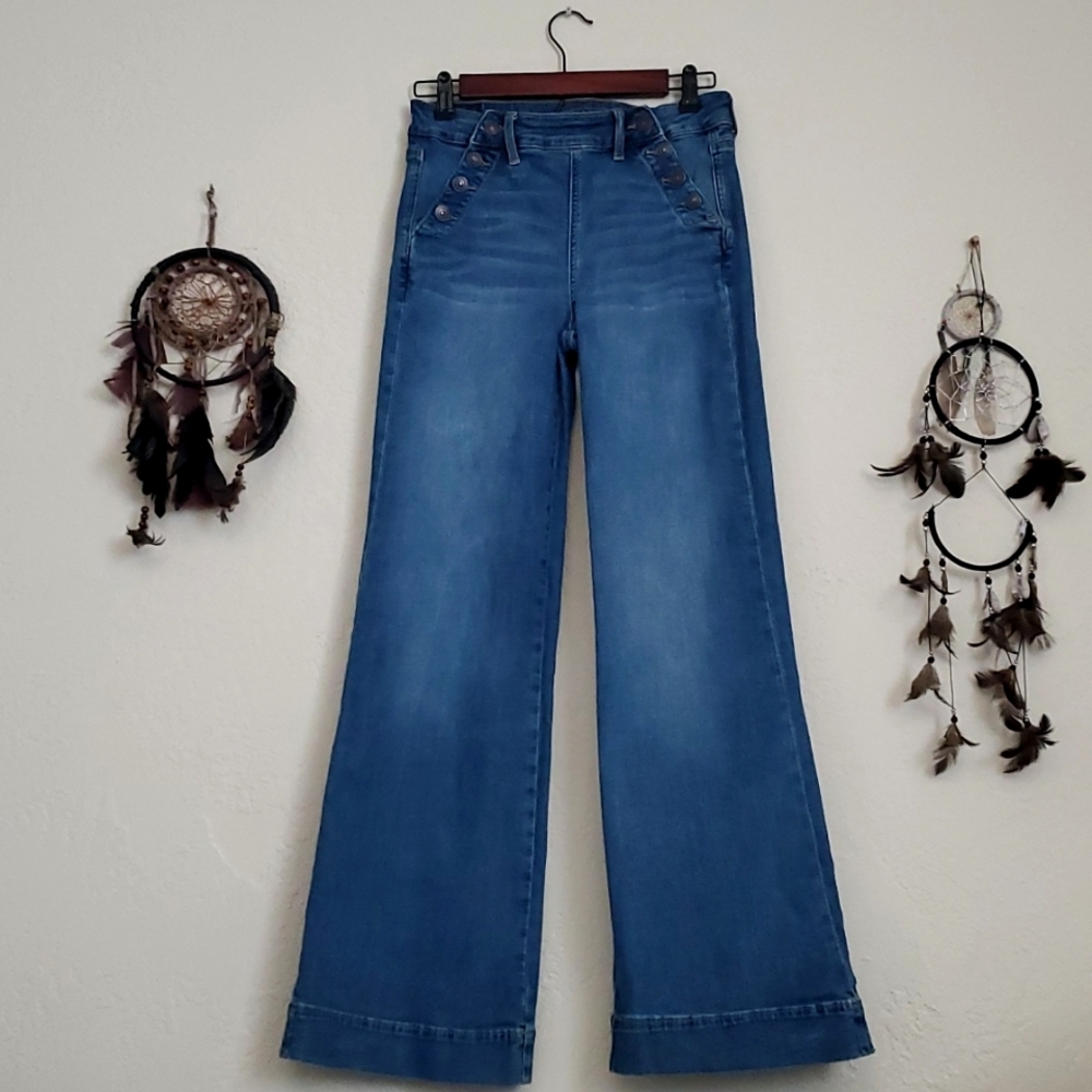 American Eagle FLARE pants